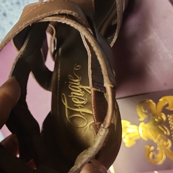 Fergie high heels - Picture 6 of 6